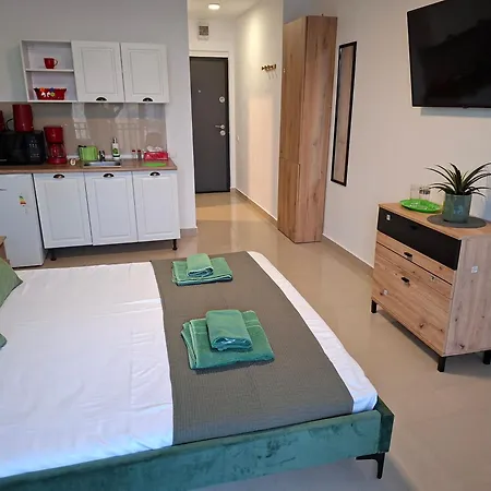 Lejlighed La Playa - Studiouri Pe Plaja Cu Sezlong Inclus